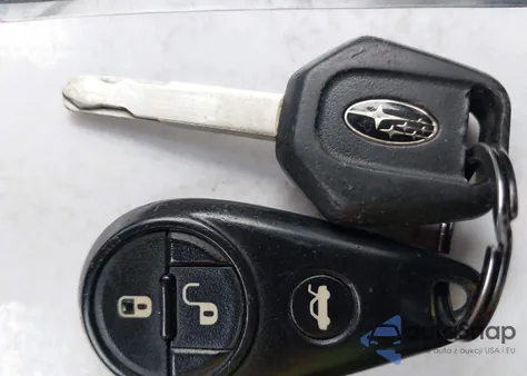 2011 Subaru Forester 2.5X Premium из США, поврежденный, VIN JF2SHBDC7BH731533